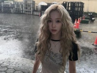단발 여신 에스파 윈터, 히피펌 변신 비현실적 인형 비주얼