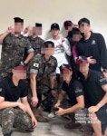 BTS 진, 의리도 월드클래스 “진짜 올 줄 몰라” 군대 후임들 감동 제대로