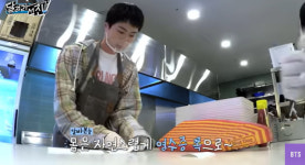 PC방 알바생 된 BTS 진 “귀에서 피나는 줄” 수십 명 초등학생과 게임 대결 (달려라 석진)