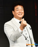 백종원 “안대 쓰고 맛 평가에 욕해, 제작진 양심 있으면 편집했을 것”(흑백요리사)