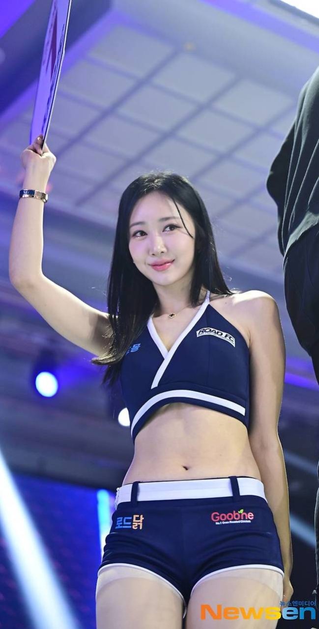 레이싱모델 신해리, 갑작스럽게 세상을 떠나 팬들과 동료들의 애도 물결