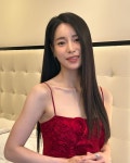 임지연, ♥이도현이 또 반하겠네‥장미보다 더 예쁜 드레스 자태