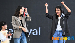 권유리, ‘기소유-곽선영 만세’ [포토엔HD]