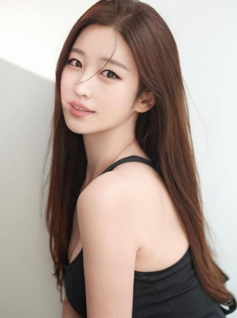 “필리핀서 마약 투약” 자수한 前아나운서 김나정, 경찰 고발 당해