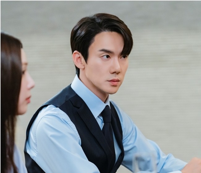 MBC 지금 거신 전화는, 백사언의 실종된 홍희주를 찾는 모험적인 11회 예상됨.