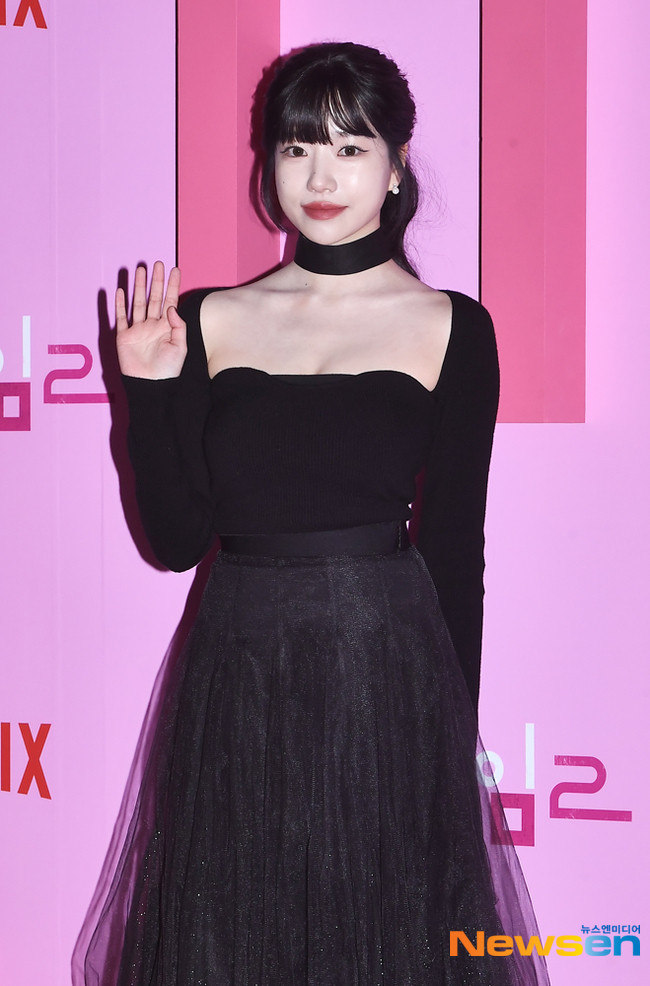 손예진과 조유리 주연, K팝 엔터테인먼트 이야기 버라이어티 제작 확정