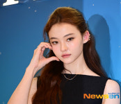 미야오 엘라, 처음 접하는 론칭[포토엔HD]