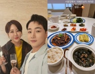 한영, ♥박군이 차려준 진수성찬 자랑…생활비 폭로하더니 달달하네