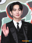 샤이니 키, 멋짐이 물씬~ [포토엔HD]