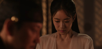 ‘원경’ 이이담의 두 얼굴, 19금 CG 노출+혼신의 연기력으로 살렸다