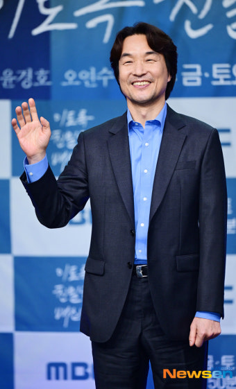 ‘대상’ 한석규 ‘뿌리깊은나무’ 감독과 재회하나 “‘신사장프로젝트’ 검토중”[공식입장]