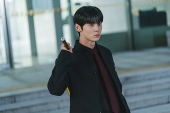 황민현, 군대서 일냈다…‘스터디그룹’ 티빙 유료가입기여자수 3주 연속 1위