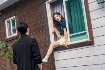 강태오 기습 키스 당하고 영혼 탈곡 이선빈이 책임져야지? (감자연구소)