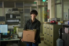 불안한 목사 류준열→숏컷 신현빈 “인간 밑바닥 욕구+열망 표현”(계시록)