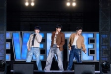 세븐틴 호시·우지 하반기 입대→입대 원우 열창‥재미+감동 다 잡은 캐럿랜드