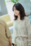 ‘천국보다 아름다운’ 한지민, 워커홀릭 CEO 벗고 천사표 미소 컴백