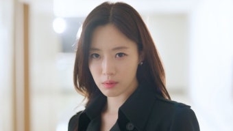 함은정, 믿었던 남편과 친구의 불륜‥복수만이 답이다(여왕의 집)