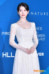 아이유, 이런 드레스면… 관식이랑 다시 결혼해야 할 듯 (백상예술대상)[포토엔HD]