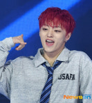 우진, 시선을 확 사로잡는 헤어스타일 [포토엔HD]