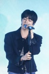 BTS 진 팬사랑 빛났다 “아미 덕분에 가수해” 신곡 무대 최초 공개