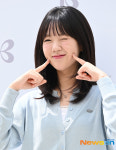 지예은, 윙크 양볼콕 [포토엔HD]