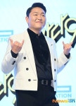 싸이, 대마초·부실복무 파문도 모자라…수면제 대리수령 논란 왜?[종합]