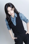 에이프릴 출신 이진솔, 신곡 ‘Eternal Light’으로 컴백 “11일 발매”[공식]