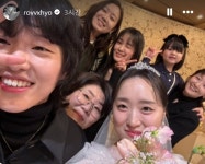 ‘경주기행’ 공효진 이정은 박소담 이연, 김미조 감독 결혼식 참석 의리