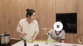 한가인 상위 1% 딸, 라면 먹방하더니 “광고라고 착각 NO” 너무 똘똘해(자유부인)