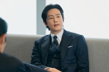 ‘도회장’ 권율 본격 등판, 웃는 얼굴로 쇼맨십 빌런 본색(오십프로)