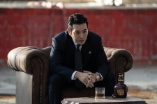‘김부장’ 소지섭과 진하게 얽힐 주상욱-손나은, 스틸 속 존재감