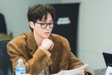 송강, 피아니스트 됐다…이준영 손잡고 안방극장 컴백 ‘포핸즈’