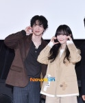 “팬 돈으로 가성비 연애?” 장동윤김승윤 깜짝 결혼 발표에 ‘팬 기만’ 갑론을박
