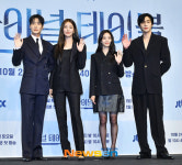 안효섭x홍화연x장률x정유진, 접시 위에서 펼쳐지는 치열한 승부 [포토엔HD]