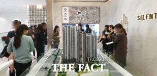 [TF현장] 르엘신반포센트럴·대치 동시 분양…15억 로또 노려볼까