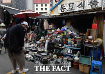 [TF포토기획] 뉴트로 열풍에 풍덩!...아날로그 감성에 빠진 디지털 세대