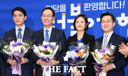 [TF포토] 한준호-박무성-고민정-박성준, 