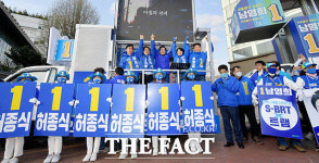 [TF사진관] 인천 5개 지역구 지원 유세 펼친 이낙연 위원장