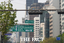 [TF이슈] 권종열 뱅뱅 회장, 뱅뱅사거리 빌딩 담보 500억 대출 의혹