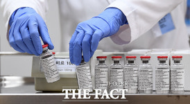 [TF포토] 코로나19 치료제 렘데시비르 오늘부터 공급