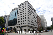 [TF포토] 문재인 대통령과 이낙연이 선택한 대산빌딩