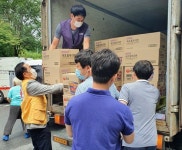 CU, 물류센터 이용해 침수 피해 대전에 긴급구호물품 지원