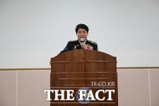광주 광산경찰서장, 코로나 집단감염 엄중한 시기에 술집서 '여성 성추행'