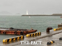 [속보] 경남 사천 여객터미널서 승용차 추락…1명 사망