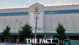 ‘김천농협하나로마트’... 코로나 확진자 다녀간 후 이틀 동안 정상영업