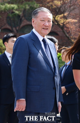 정몽구 현대차그룹 명예회장, 서울아산병원에 50억 기부