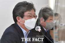 마포포럼 참석한 유승민 [TF사진관]