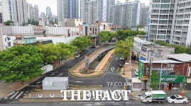 걷고 싶은 범어천...수성구청 꽃길 조성 완성