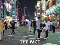 [르포] 천안 거리두기 완화 첫날 두정동의 밤 뜨거웠다