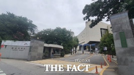 취업 어쩌죠…재정지원 제외 종교·예술대 학생들